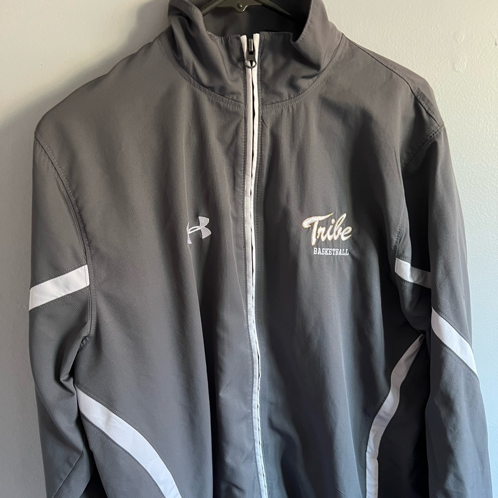 Under Armor Mens Medium William and Mary Tribe Basketball Zip Up